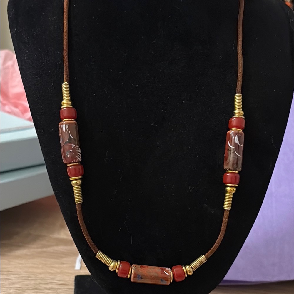 Vintage Brown and brass tone Beaded Necklace